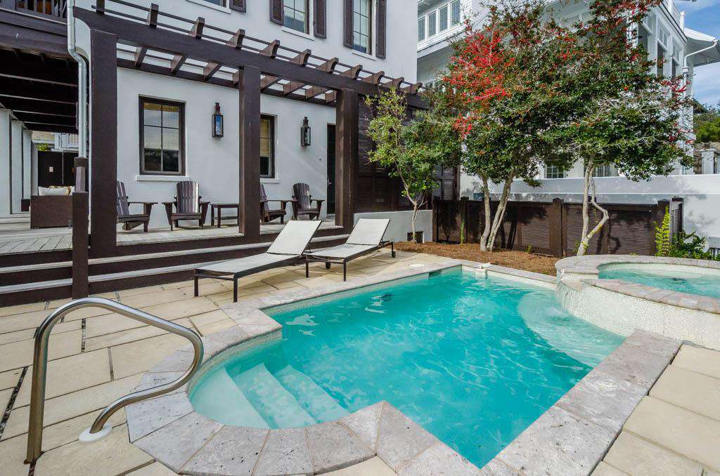 Private Pool - Relax and Unwind!