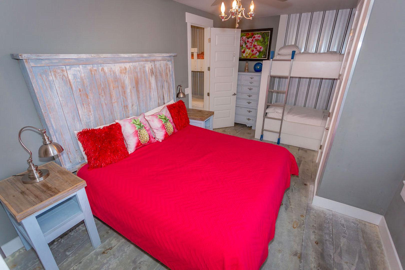Br # 6 king bed/set of bunks/bath