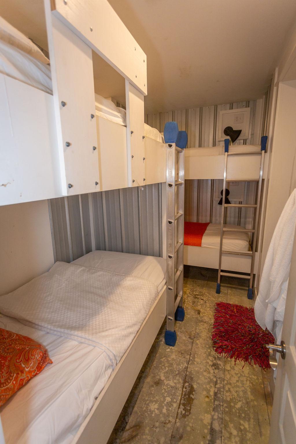 Br # 3 has 3 bunks-sleeps 6 with bath
