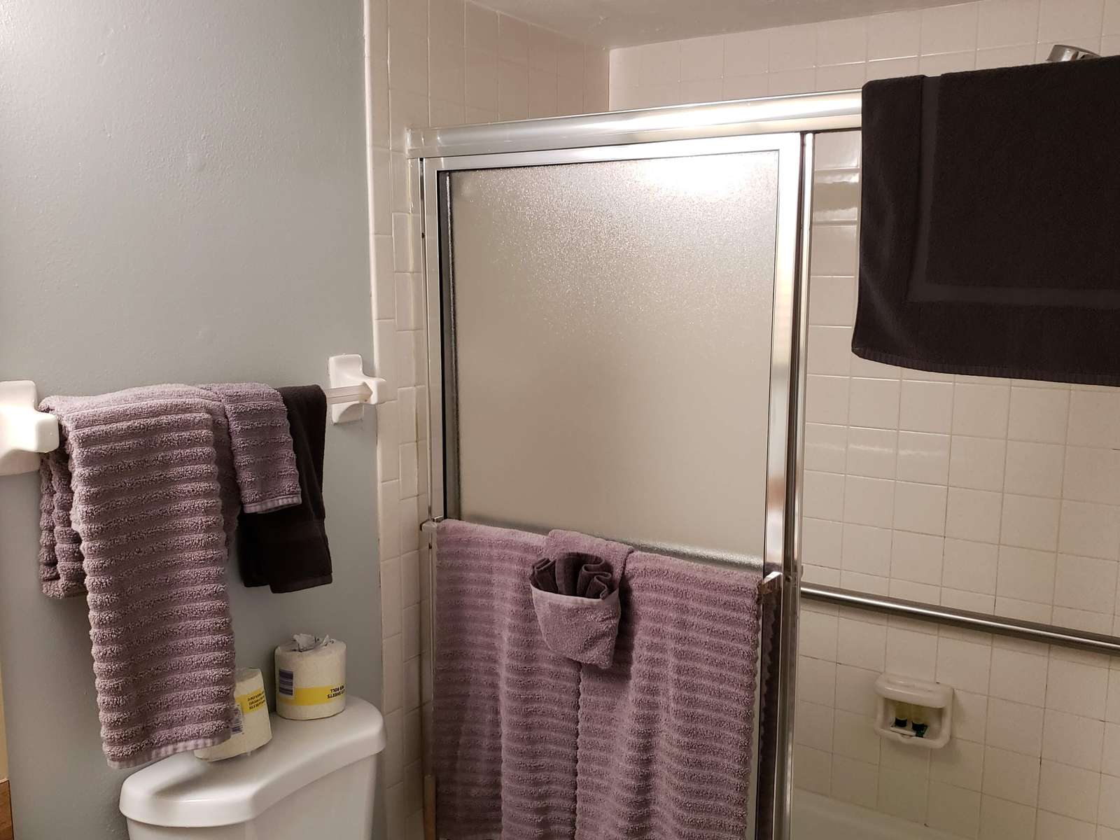 2nd Bathroom
