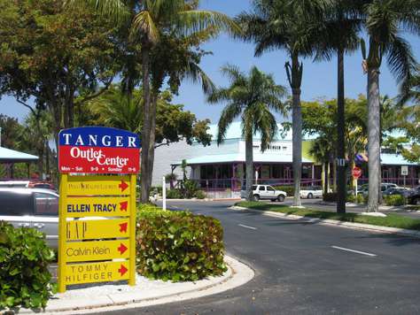 Walk to Tanger Outlet Stores - a few hundred yards