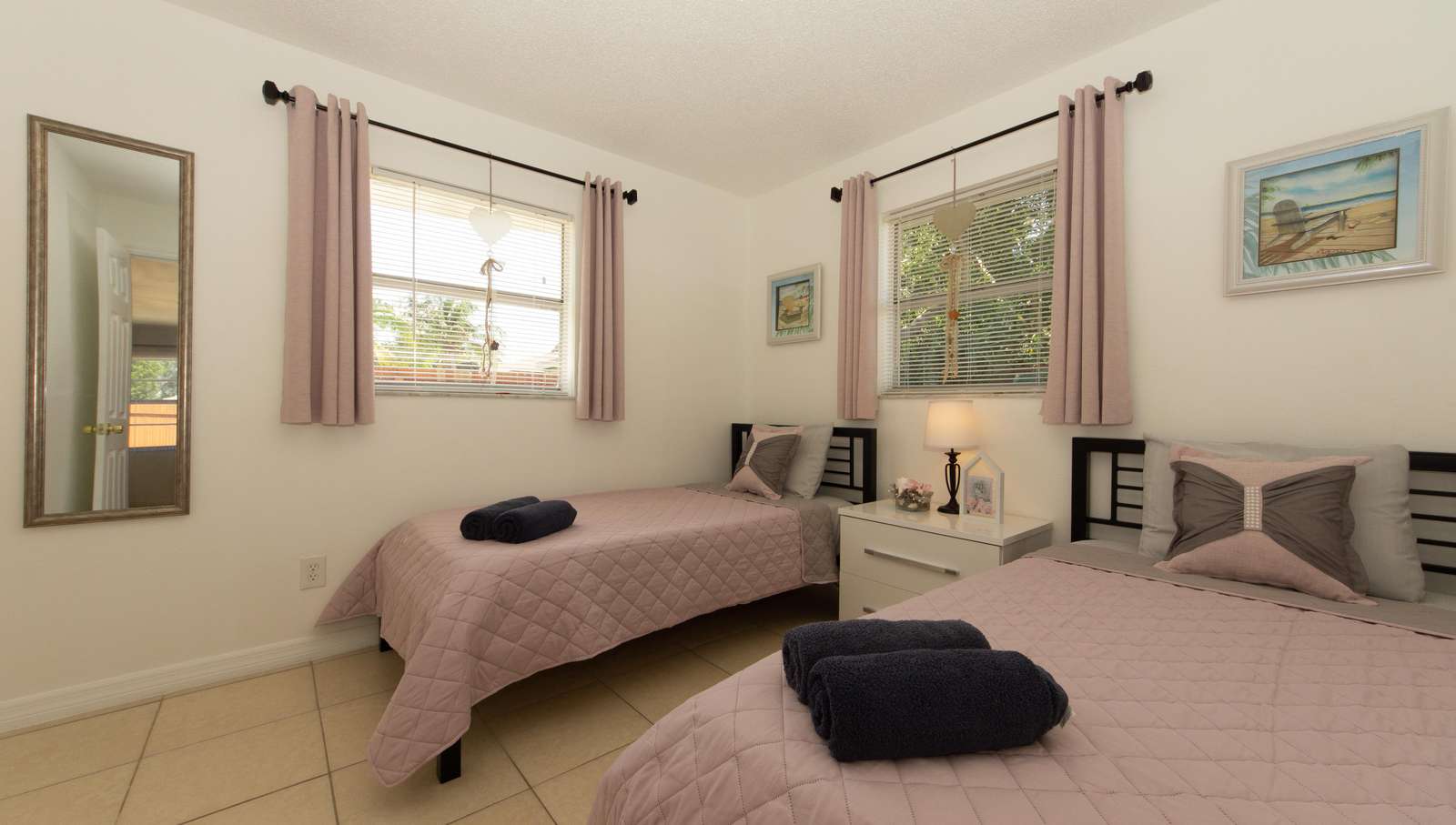 2nd Bedroom