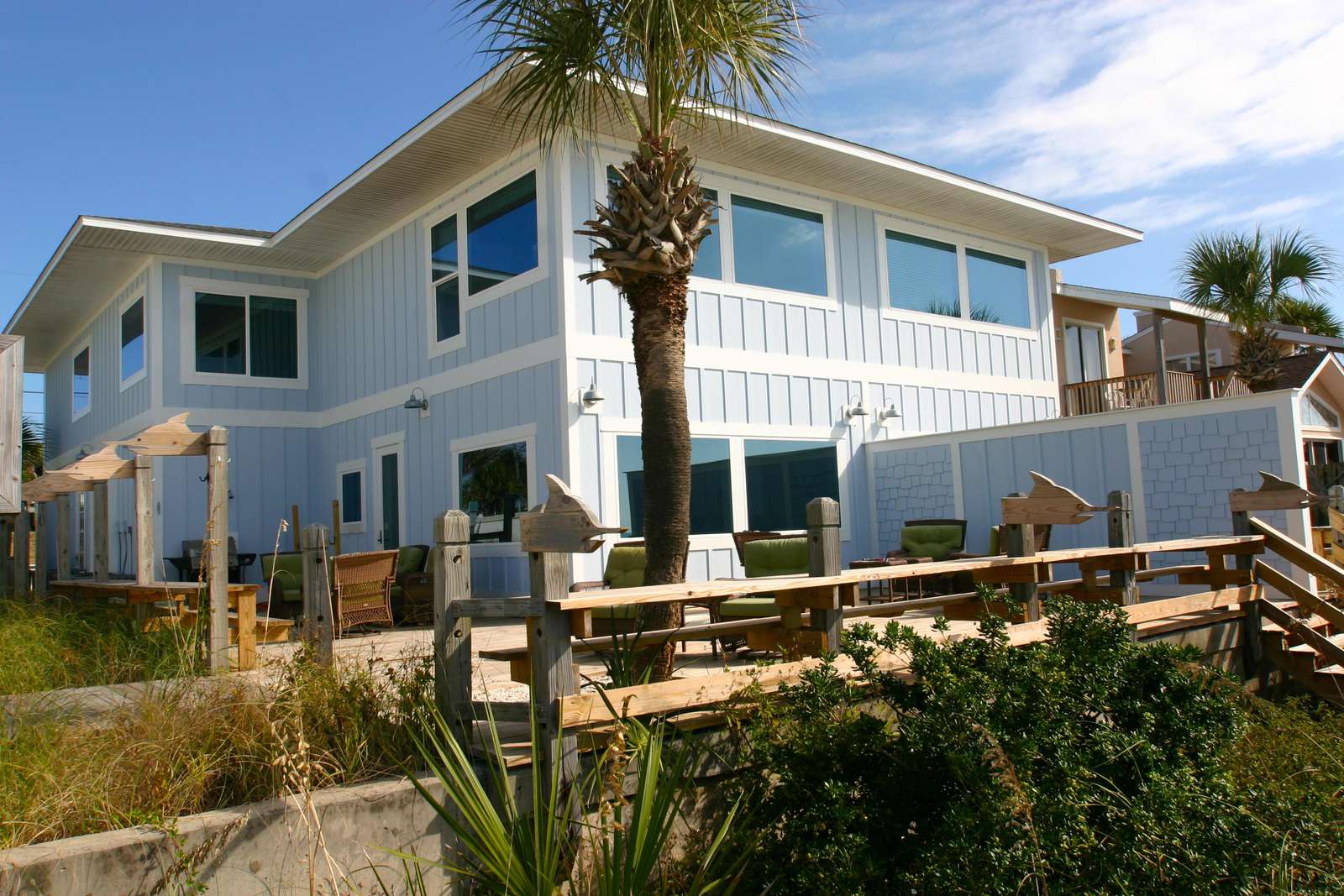 back view of home from ocean