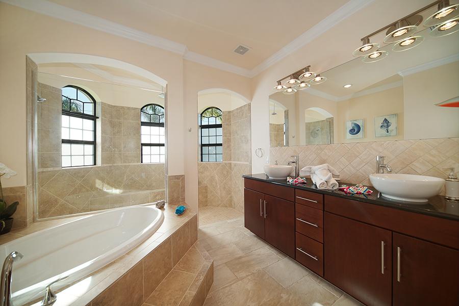 Wischis Florida Home - Ferienhaus Cape Coral - Hausverwaltung - Immobilien