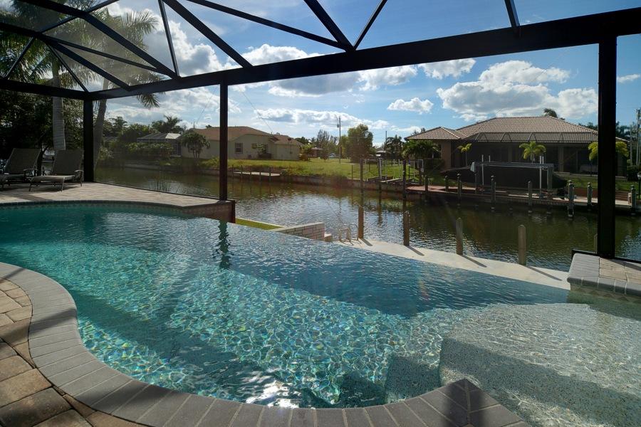 Wischis Florida Home - Vacation Rentals Cape Coral I Property Management I Real Estate