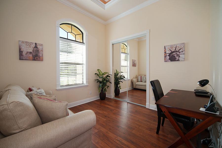 Wischis Florida Home - Vacation Rentals Cape Coral I Property Management I Real Estate