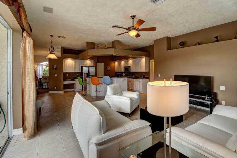 Wischis Florida Home - Ferienhaus Cape Coral - Hausverwaltung - Immobilien