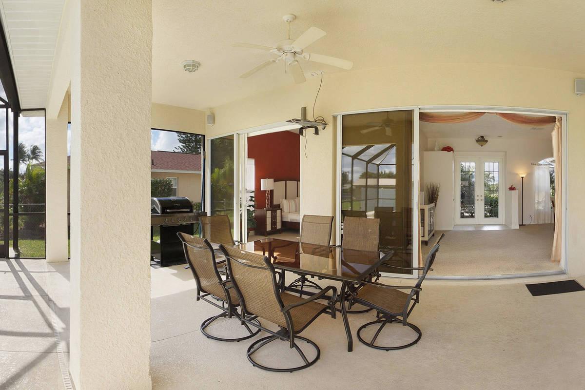 Wischis Florida Home - Vacation Rentals Cape Coral I Property Management I Real Estate