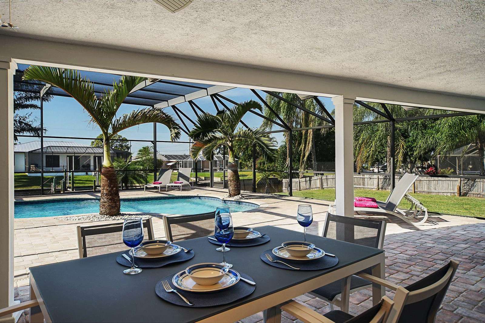 Wischis Florida Home - Vacation Rentals Cape Coral I Property Management I Real Estate