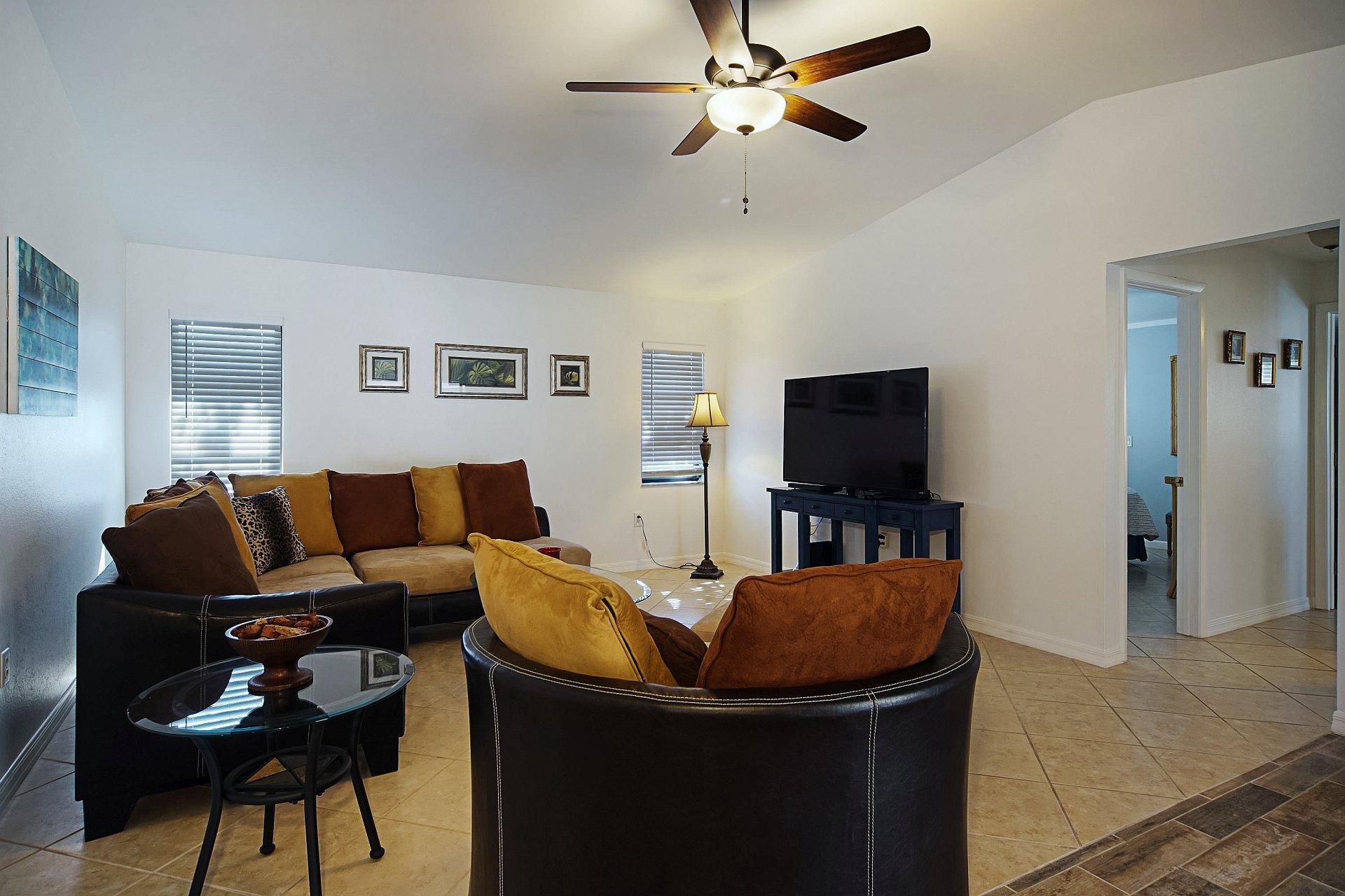 Wischis Florida Home - Vacation Rentals Cape Coral I Property Management I Real Estate