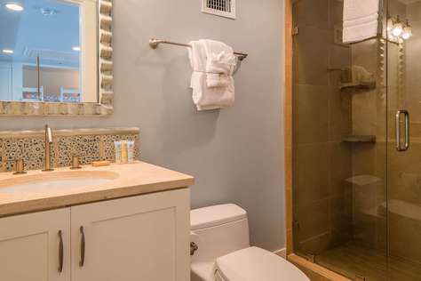3rd Floor Bath Adjoining Loft Area - Glass Enclosed Shower