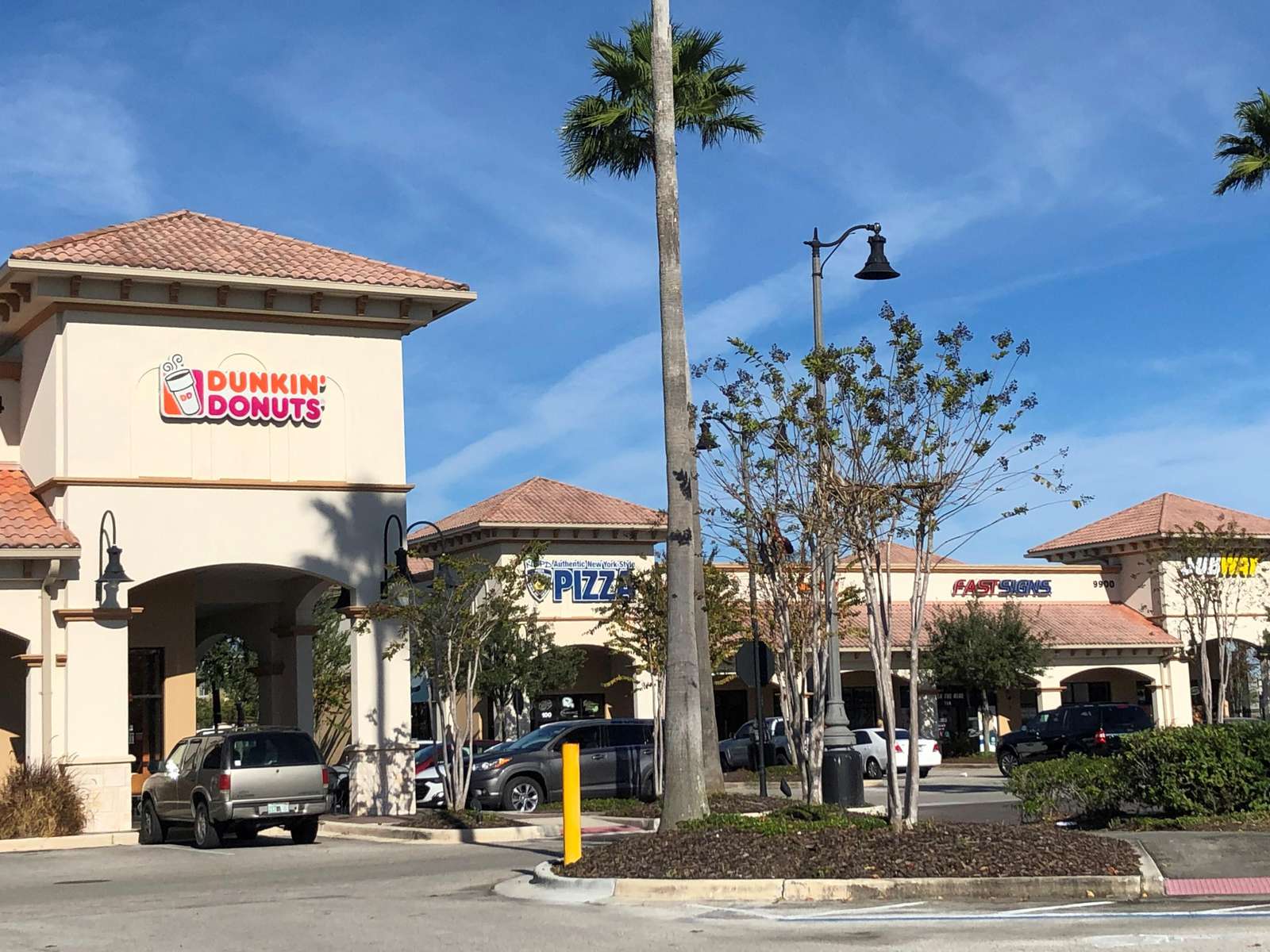 Dunkin", NY Pizza, Chinese restaurant and more