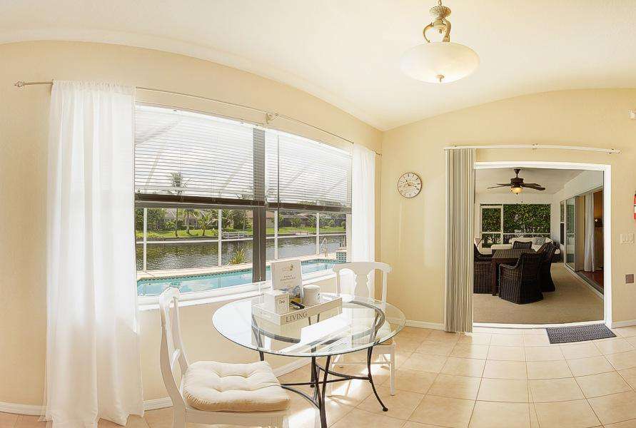 Wischis Florida Home - Vacation Homes Cape Coral - Property Management Cape Coral - Real Estate