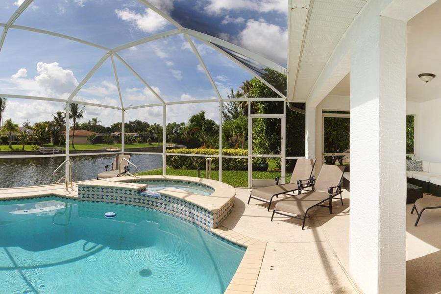 Wischis Florida Home - Vacation Homes Cape Coral - Property Management Cape Coral - Real Estate