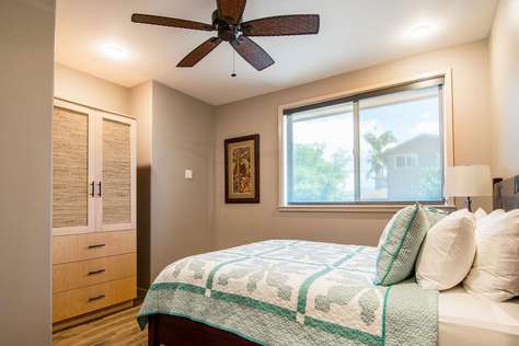Bedroom 2 - Queen