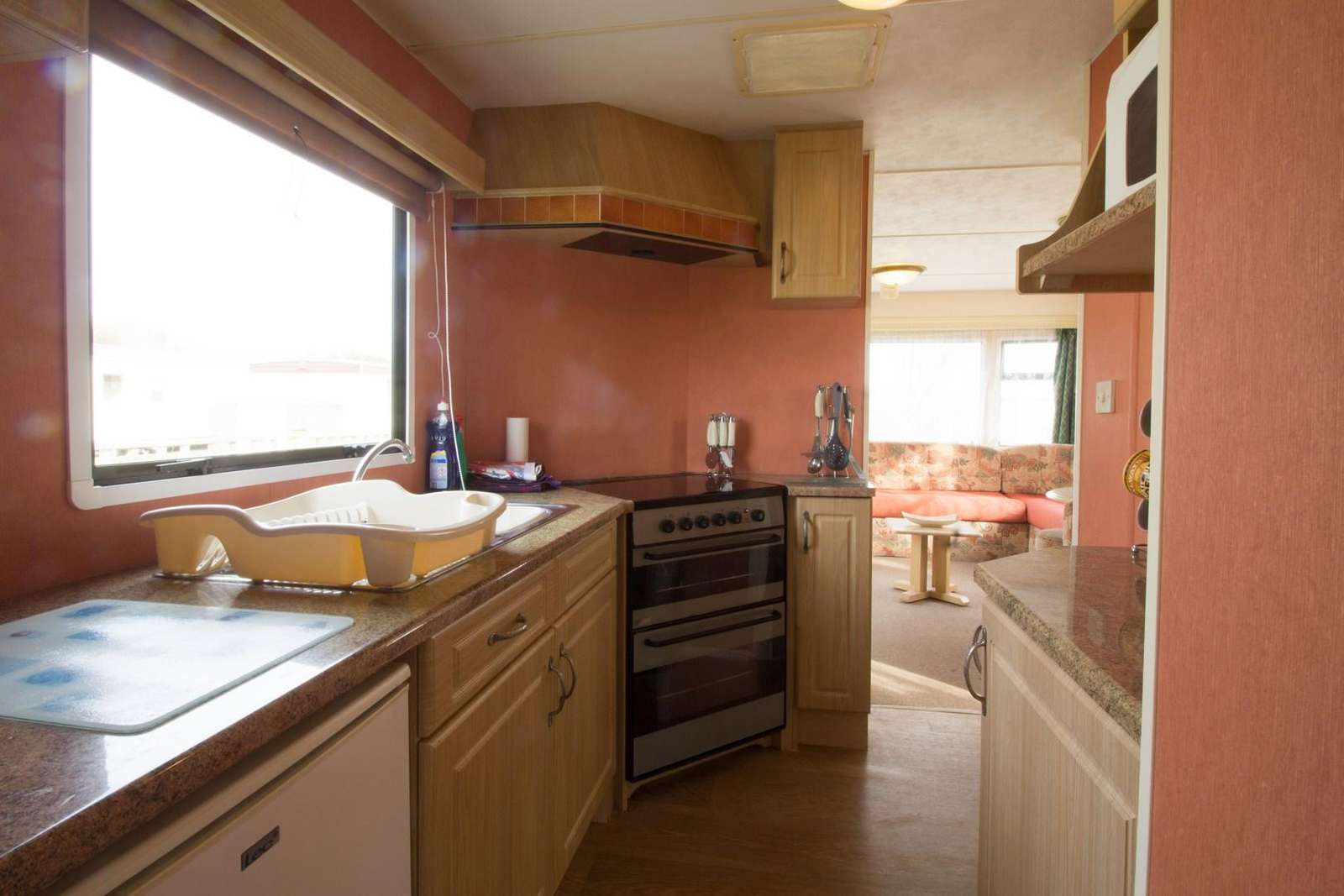 Broadland Sands caravan for hire sleeps 6