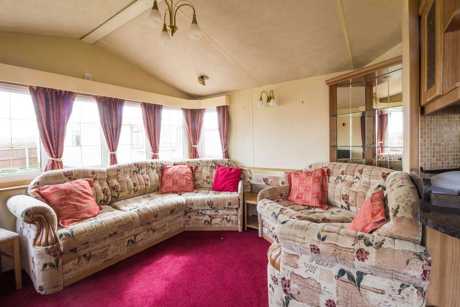 6 berth caravan for hire in Hunstanton