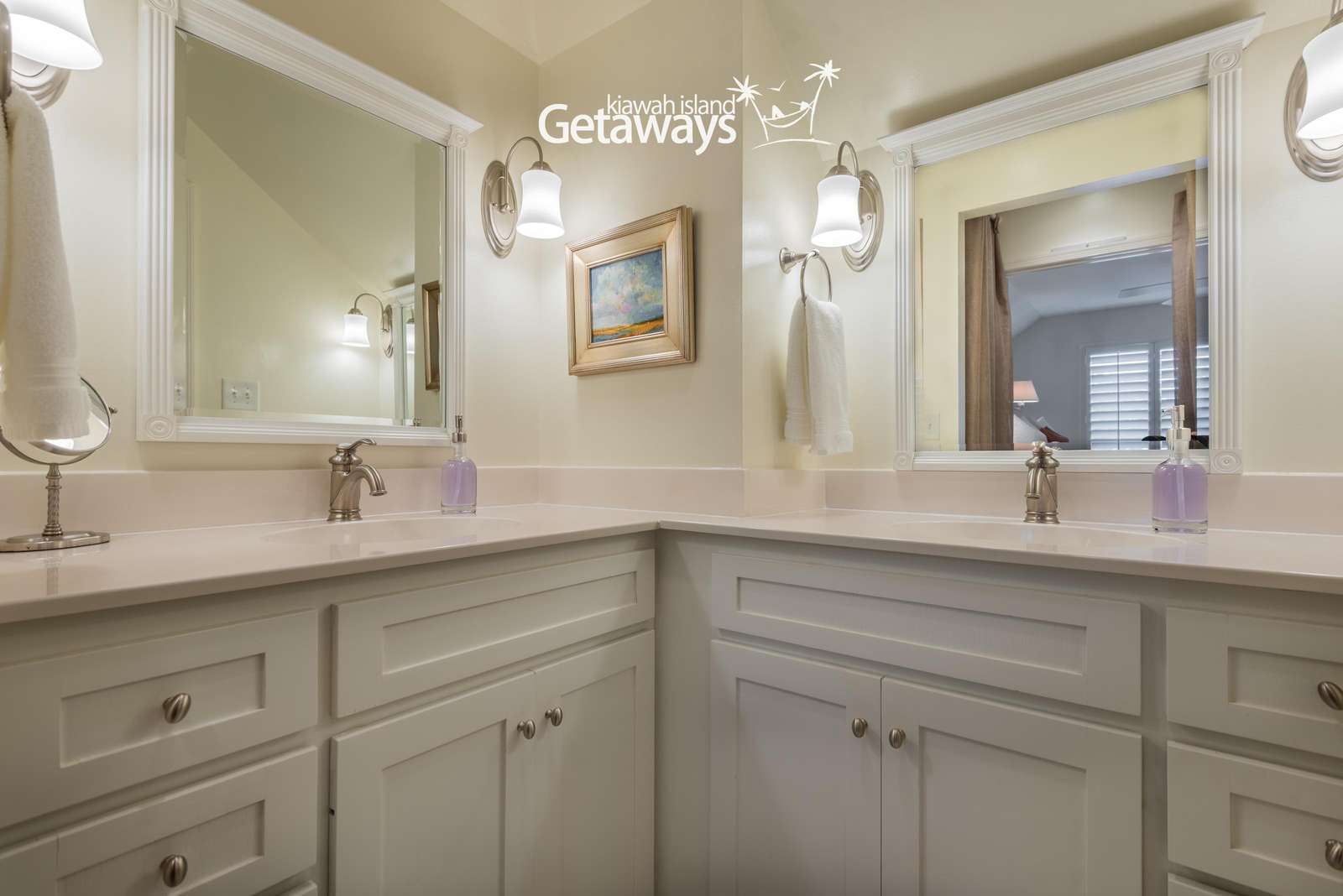Master Bathroom, Double Vanity