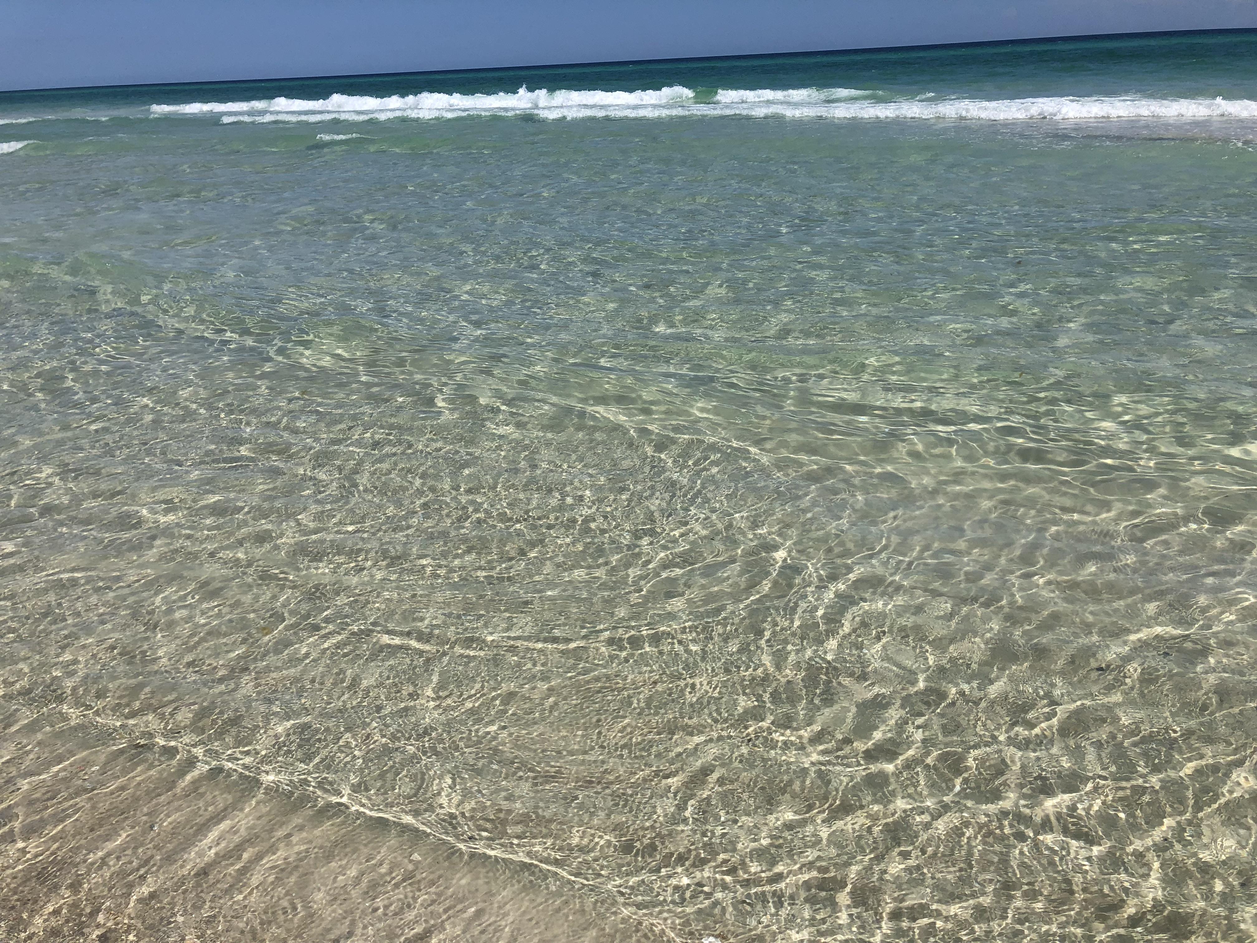 Beautiful Gulf behind "The Opulent Pearl"