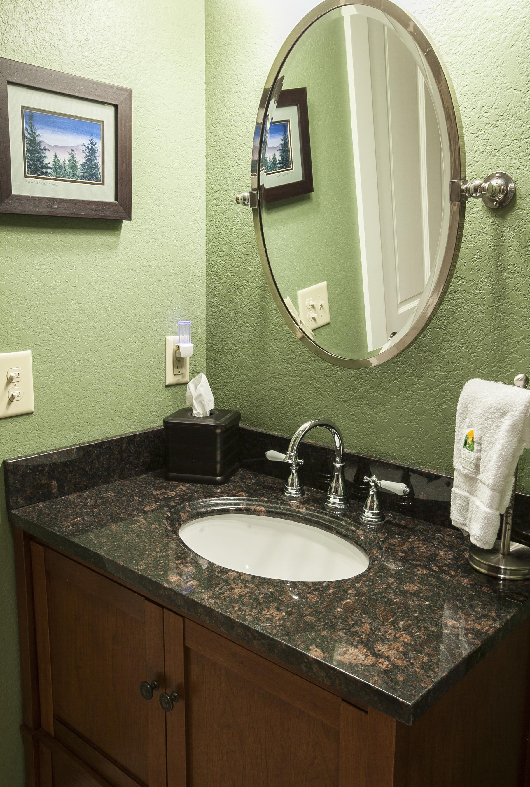 Third full bathroom in the Loft