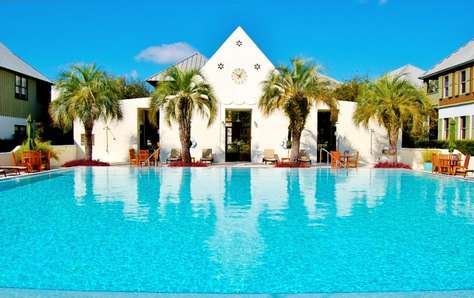 Coquina Pool - 1 Block Away!