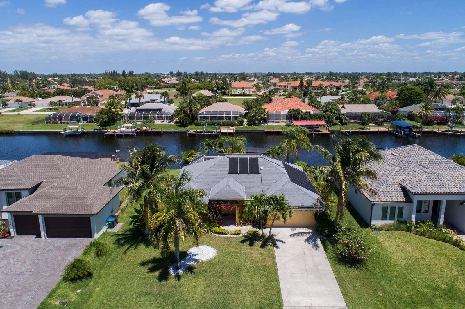 Wischis Florida Home - Pineapple Paradise