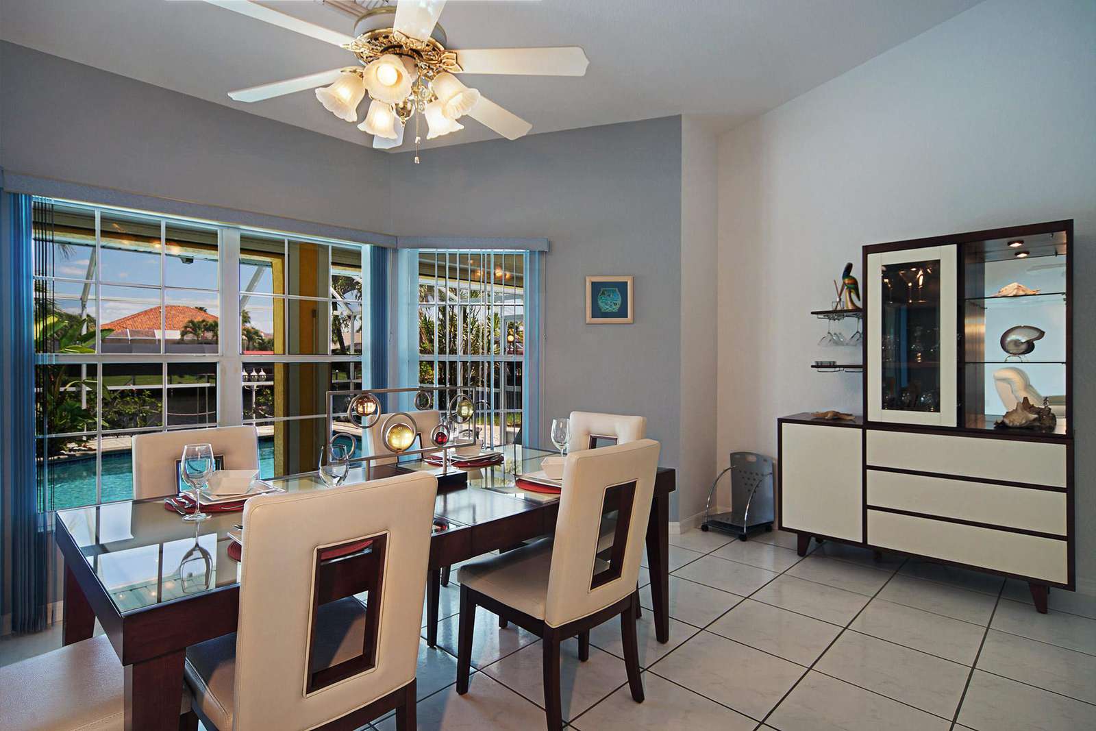 Wischis Florida Home - Vacation Rentals Cape Coral - Property Management - Real Estate