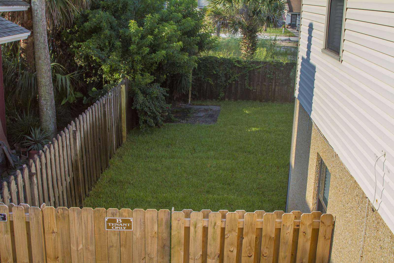 Private Backyard for B Unit
