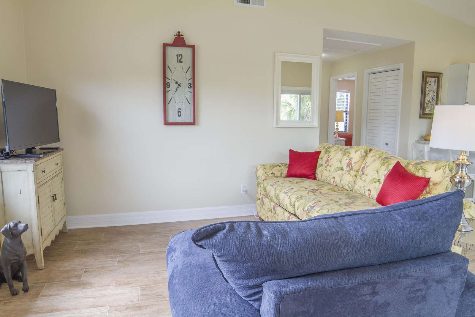 Family Room - Sleeper Sofa