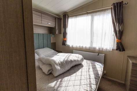 Haven Hopton 8 berth caravan