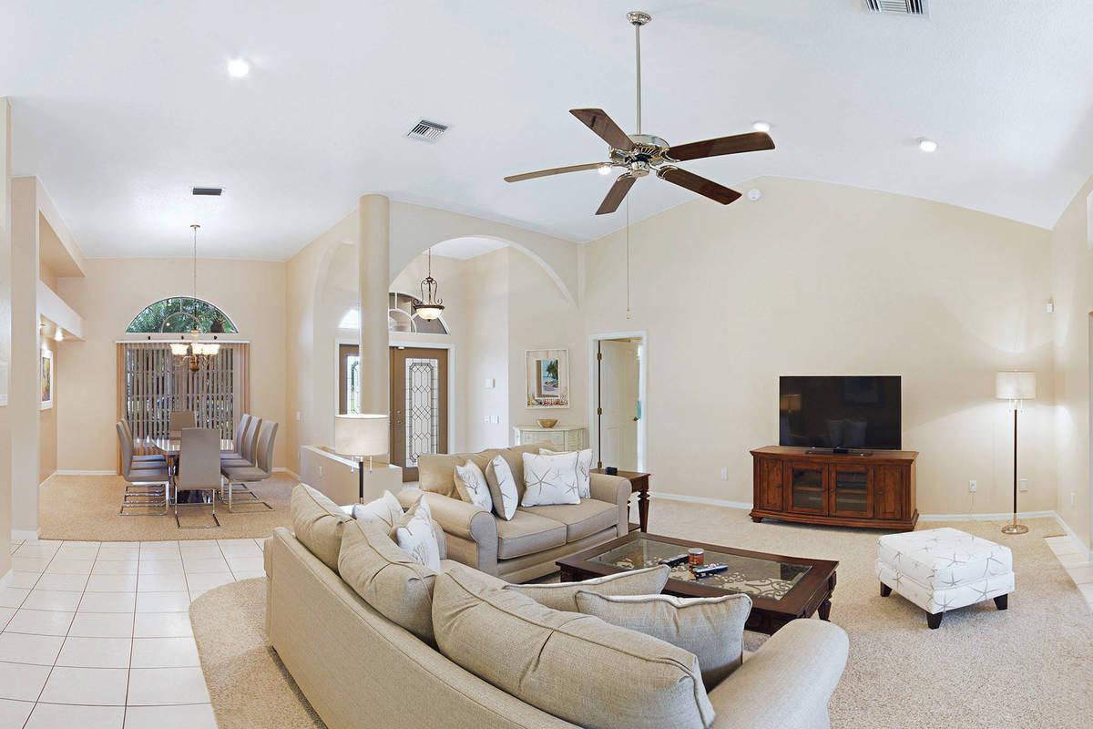Wischis Florida Home - Vacation Rentals I Property Management I Real Estate