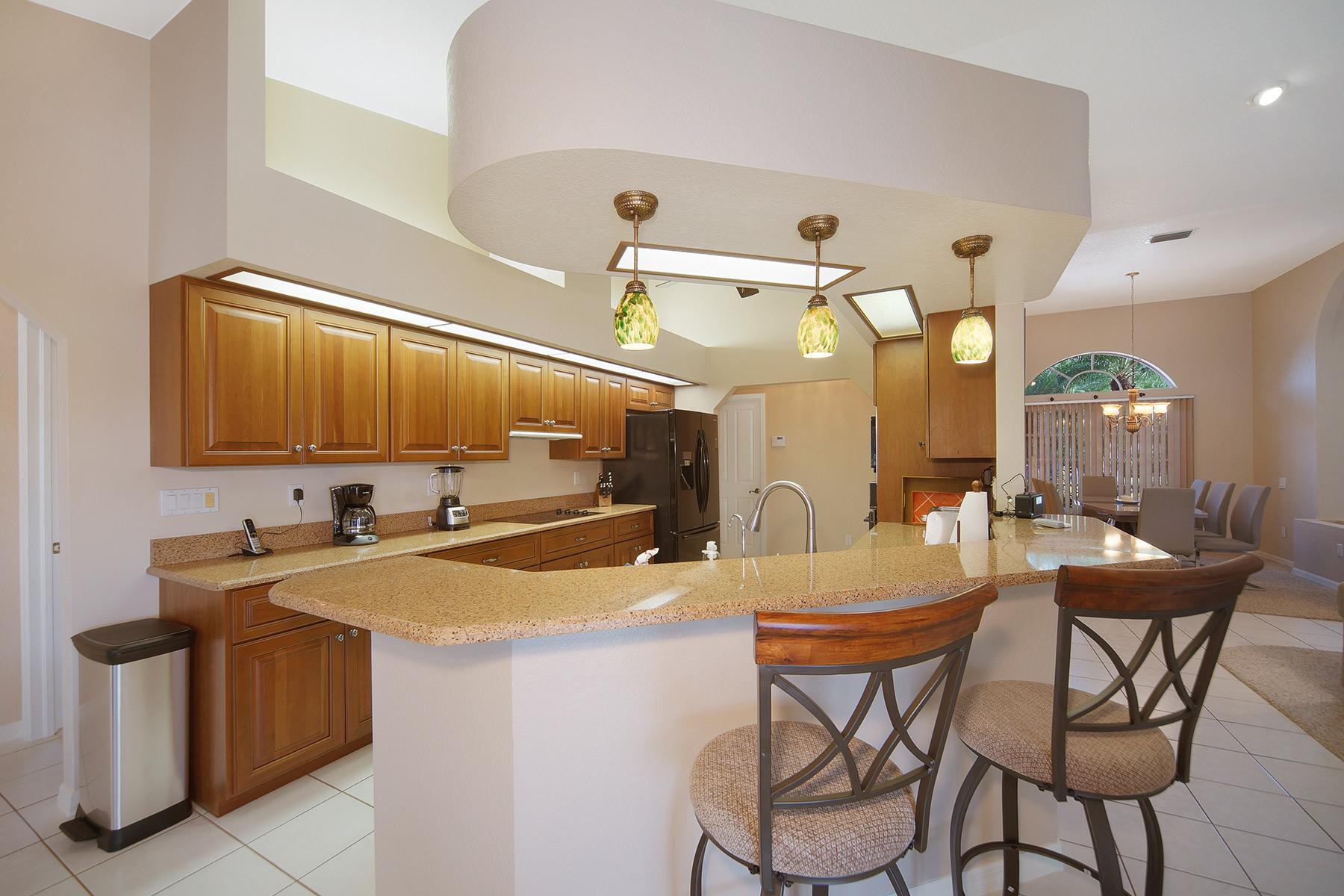 Wischis Florida Home - Vacation Rentals I Property Management I Real Estate