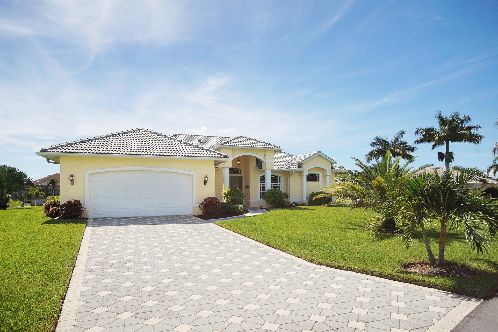 Wischis Florida Home - Ferienhaus Cape Coral - Hausverwaltung - Immobilien
