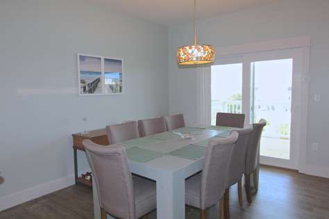 Dining room with gulf view and deck access