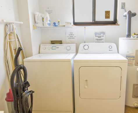 First floor washer / dryer.