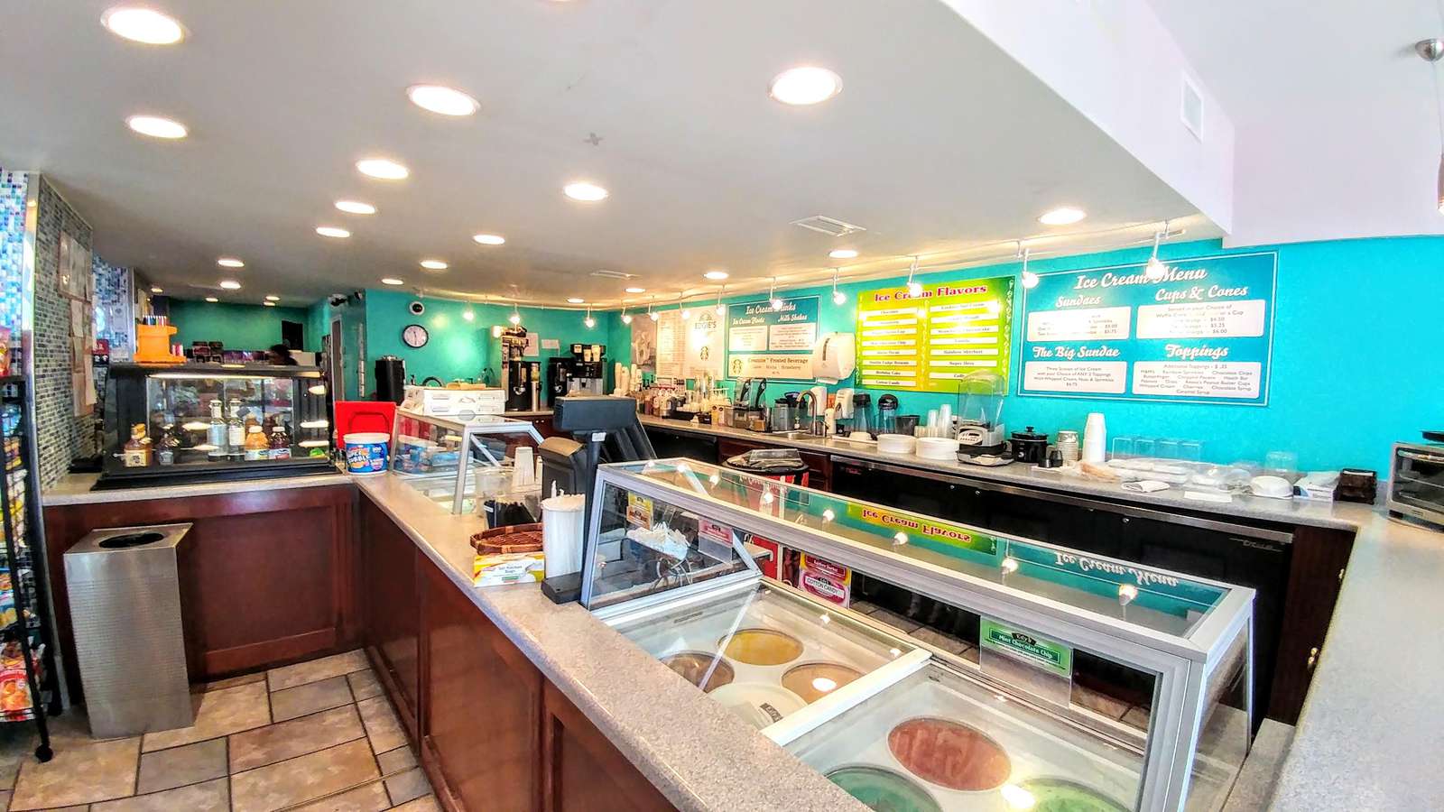 Ice Cream/Starbucks/Adult Beverages