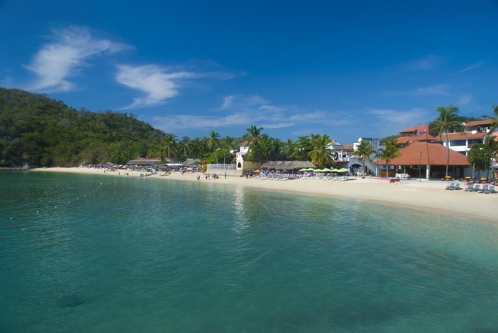 Playa Santa Cruz - only a 10 minute walk from the condo