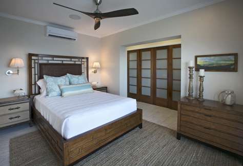 Master with Queen Bed