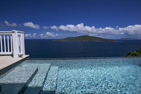 Infiniti edge pool with LED lights