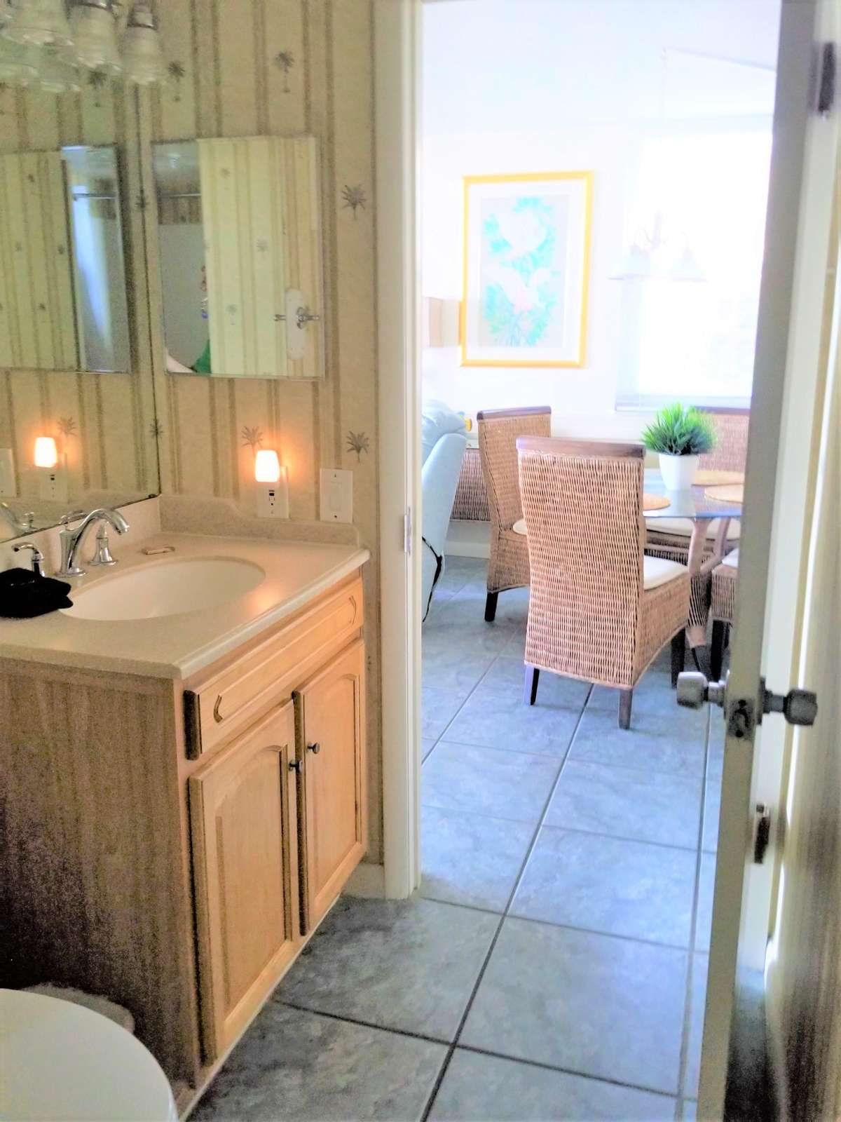 Guest bath