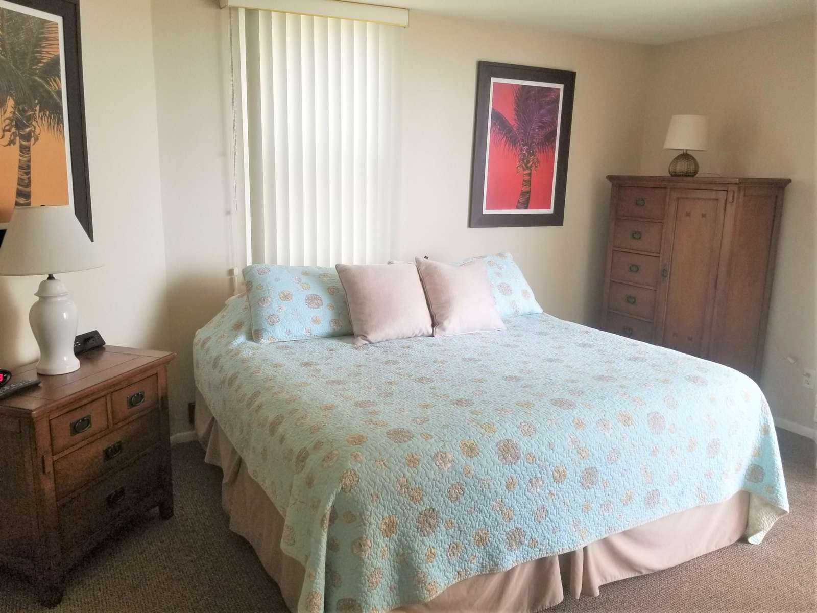 Master bedroom (king)