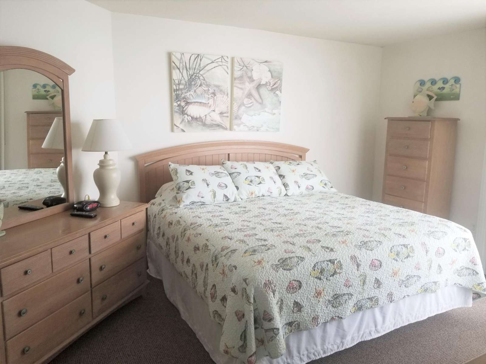 Master bedroom (king)