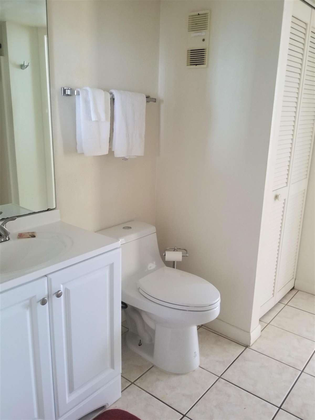 Master bathroom (shower)