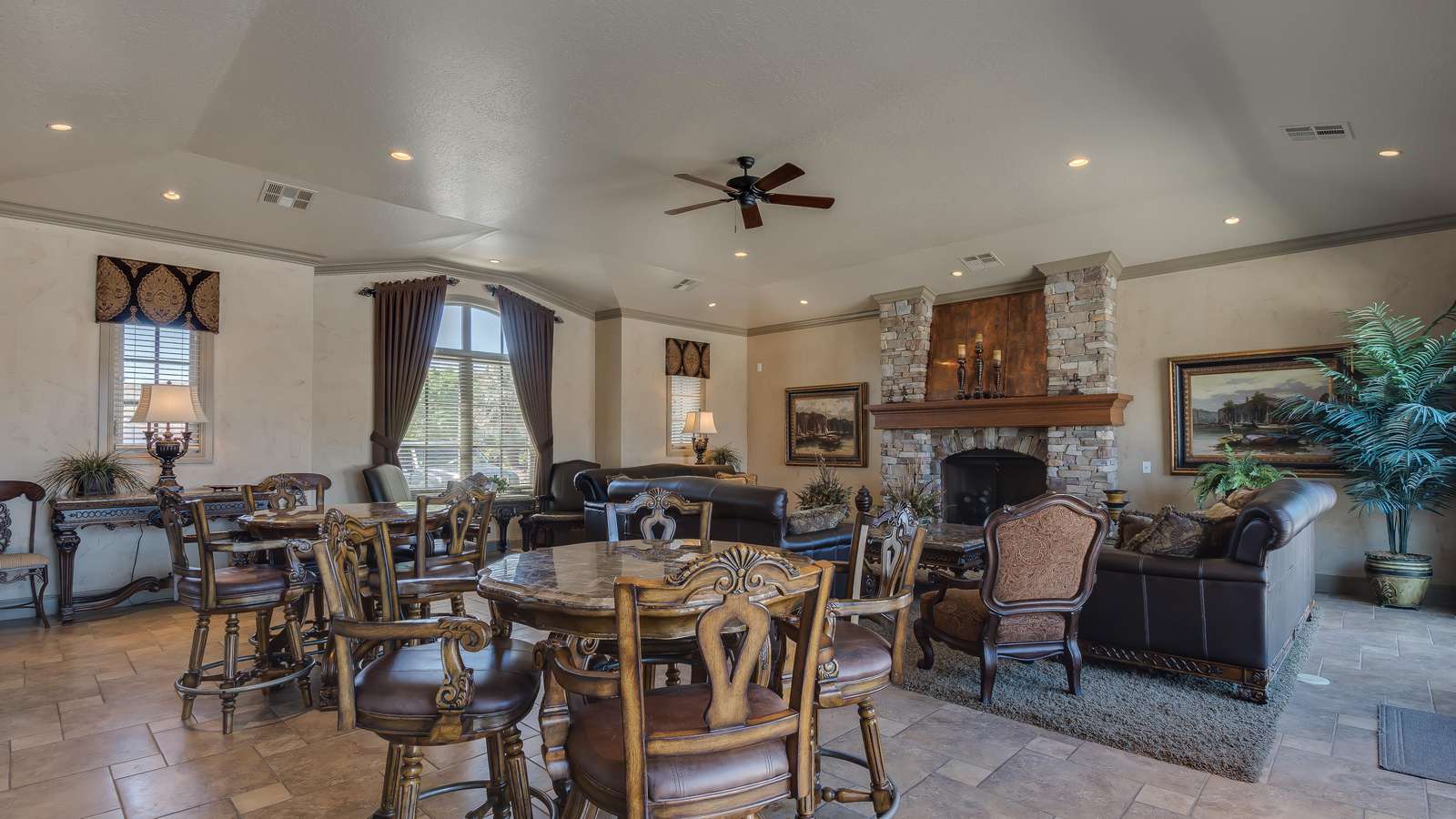 Clubhouse Lounge