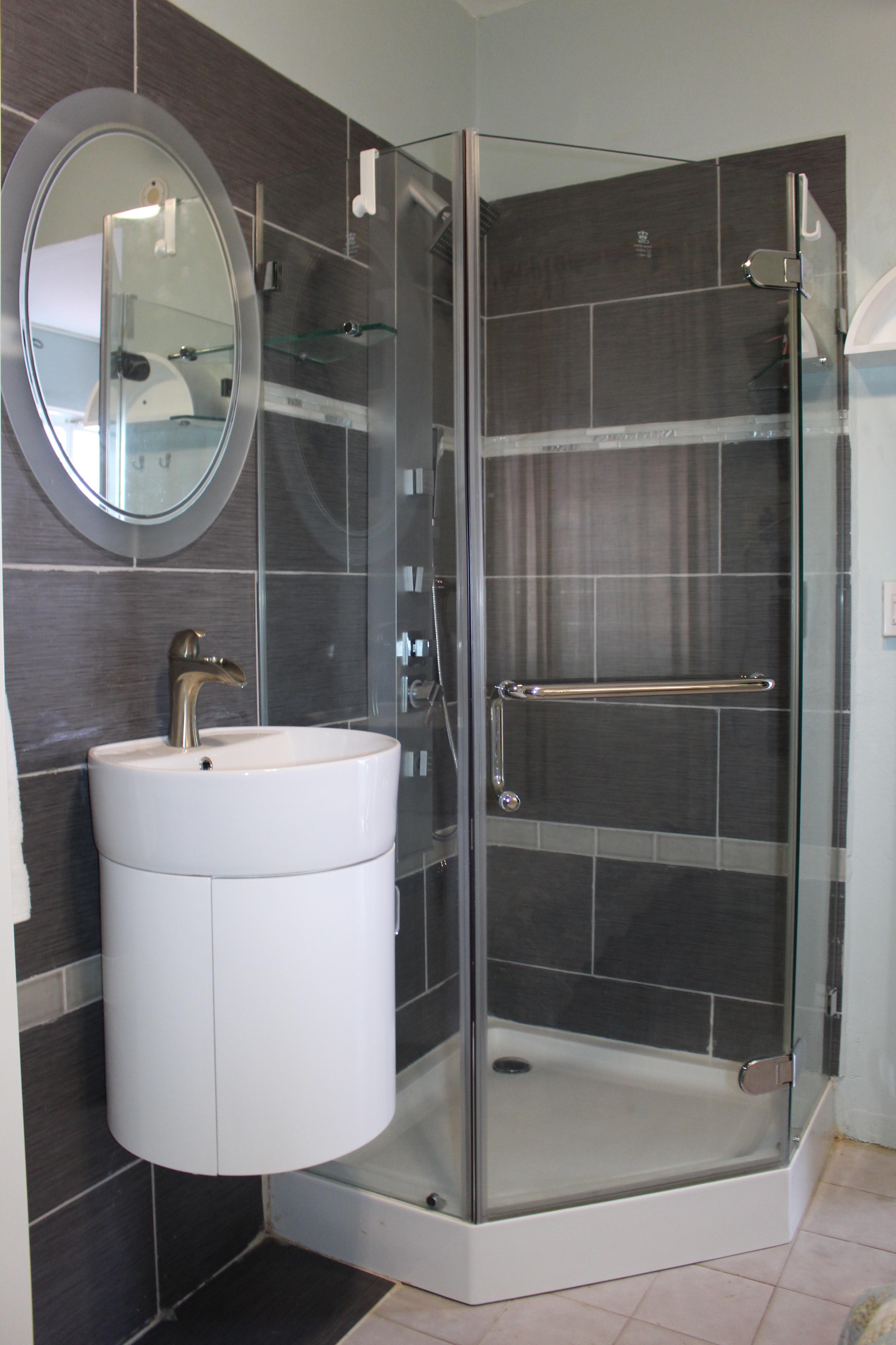 One of 8 private bathrooms you have