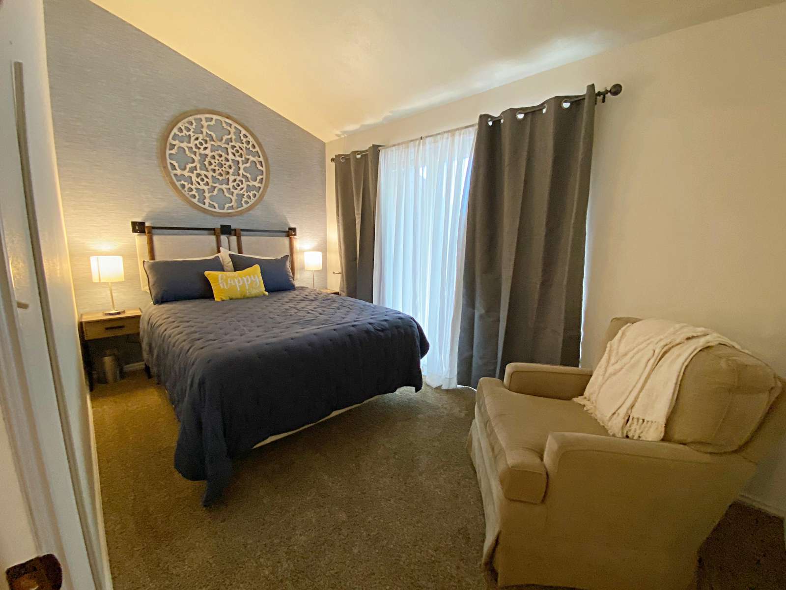 Queen Bedroom