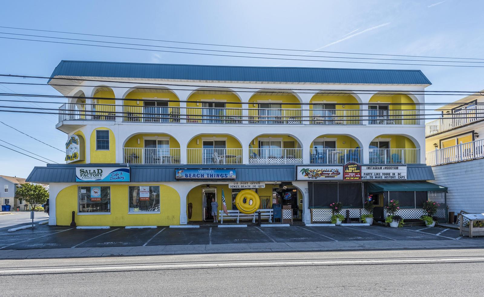 Front side of the Surfrider Condominium building