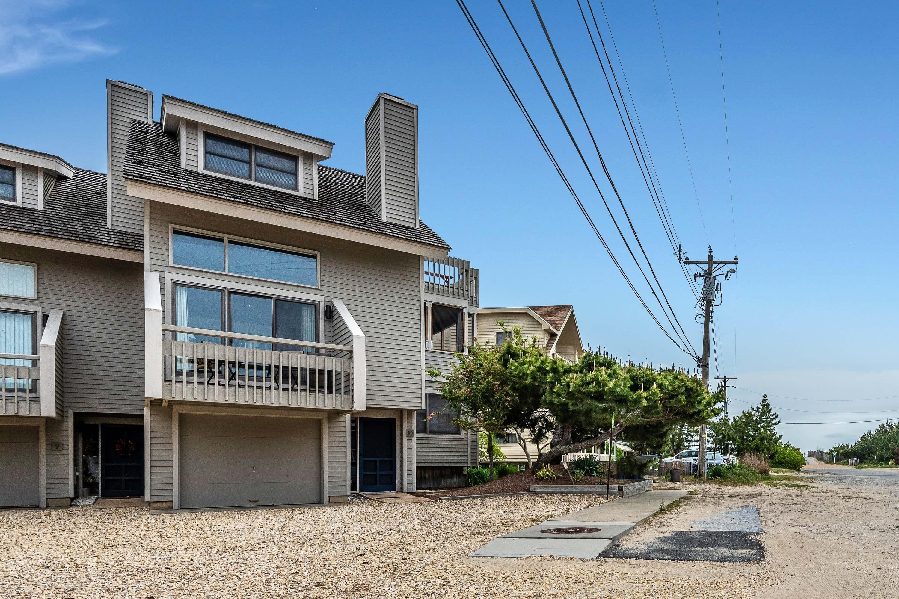 Beach House, Unit 10 Dewey Vacation Rentals