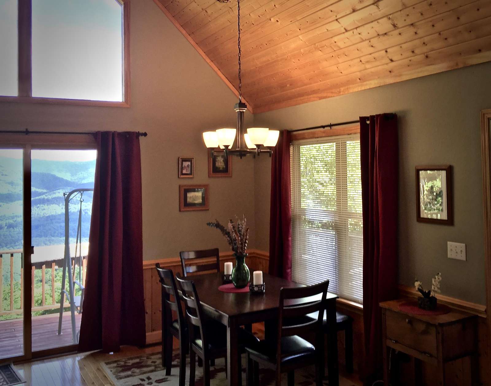 Open Concept floor plan is ideal for Entertaining!