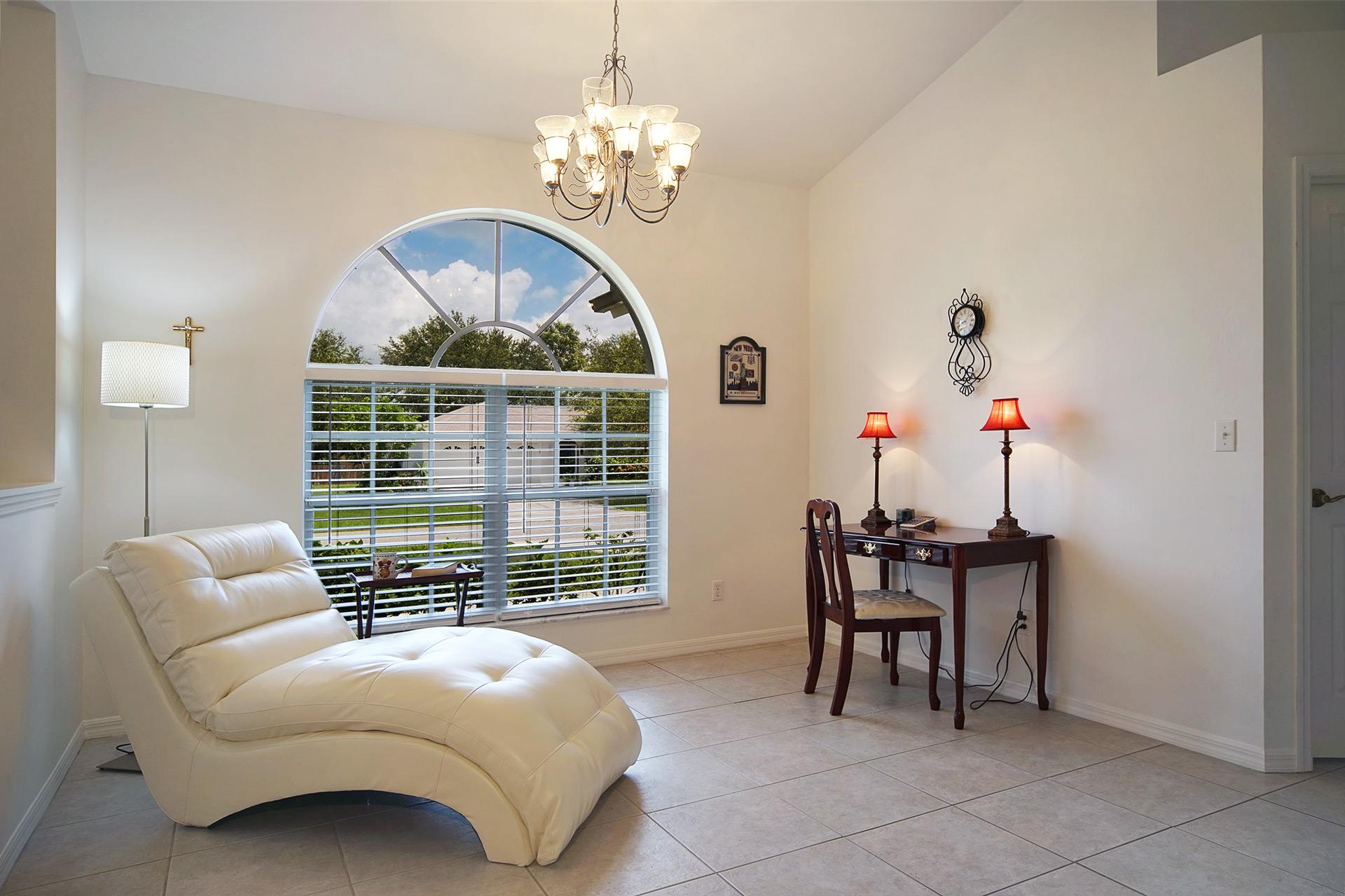 Wischis Florida Home - Vacation Rentals Cape Coral I Property Management I Real Estate
